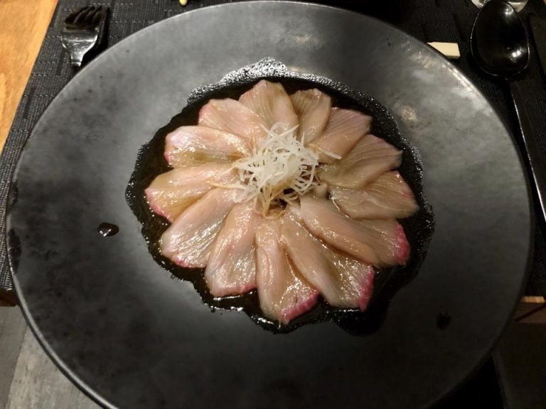 XIN-GAO ハマチのカルパッチョ