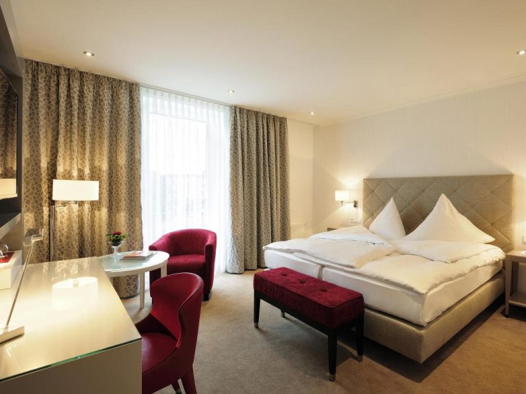 3808_15062217420030292412