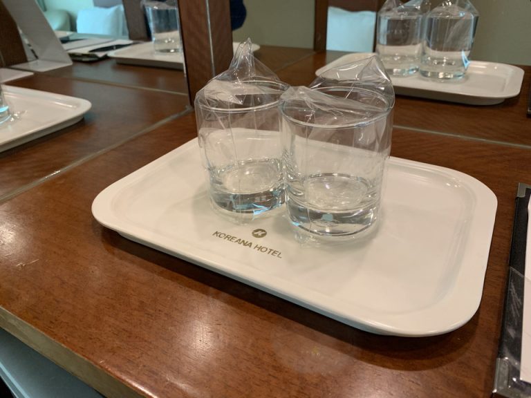 グラス・カップ