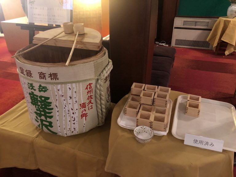 ロビー お正月サービス?