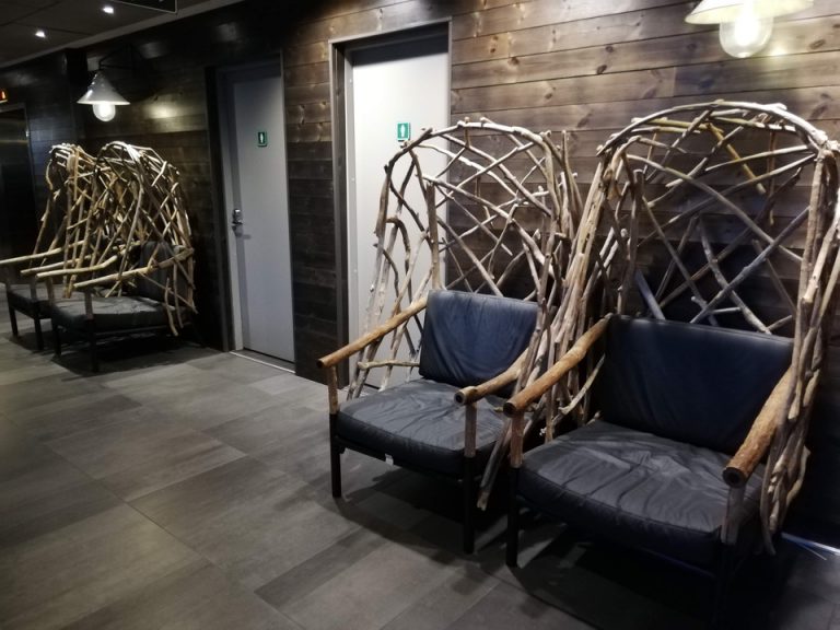 エレベーターホールフロント階3(1)