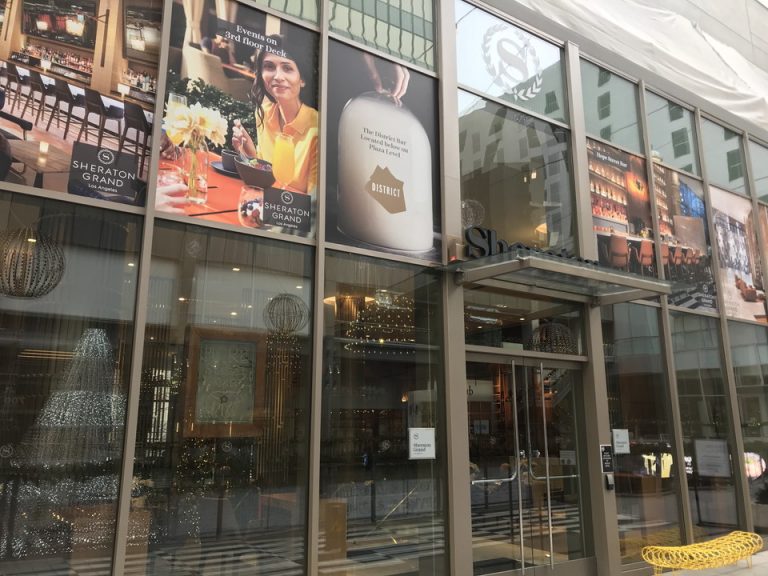 Iホテル地下鉄側アクセス前のテナント