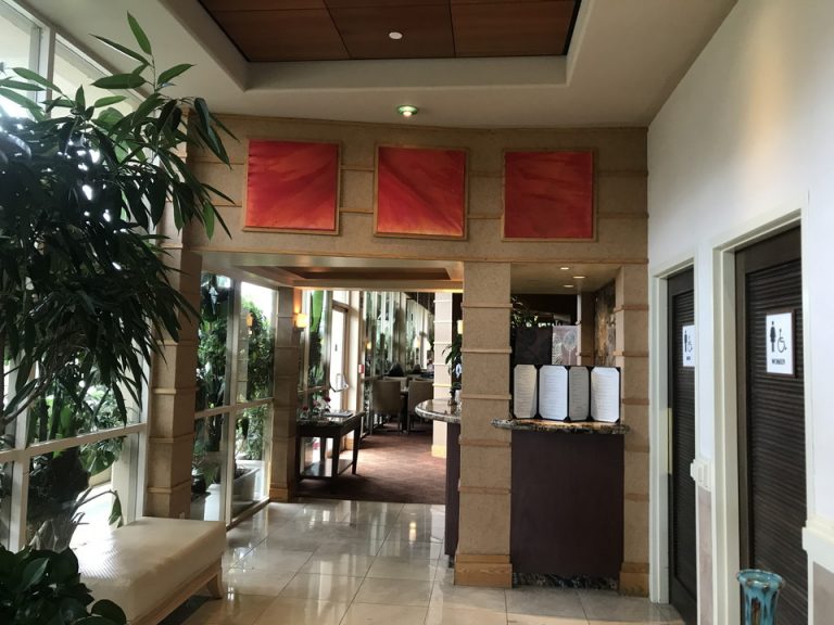 こちらシェラトンに入っているレストランHUMPHREYSはサンディエゴで安定の名のしれたレストランです。