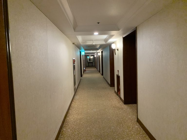 客室階廊下全体