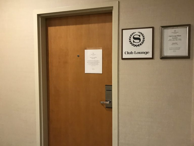 クラブラウンジがありました。マリオットの上級会員は無料で利用できました。