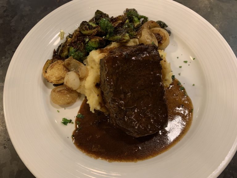 ホテル内レストラン料理(ディナー)