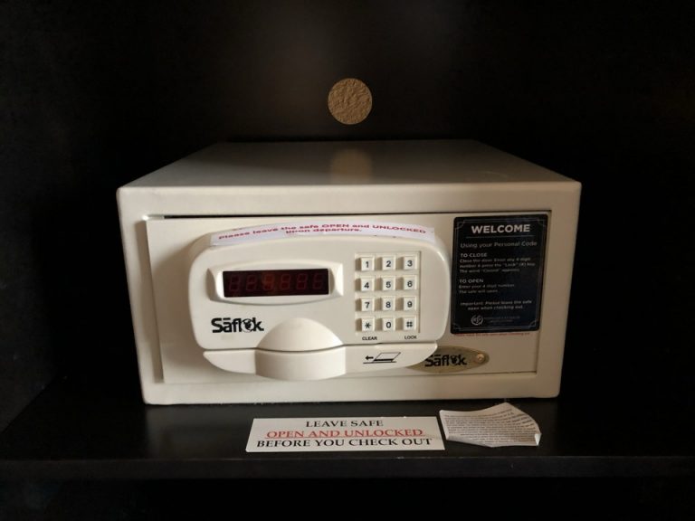 セーフティーボックス 閉めた状態