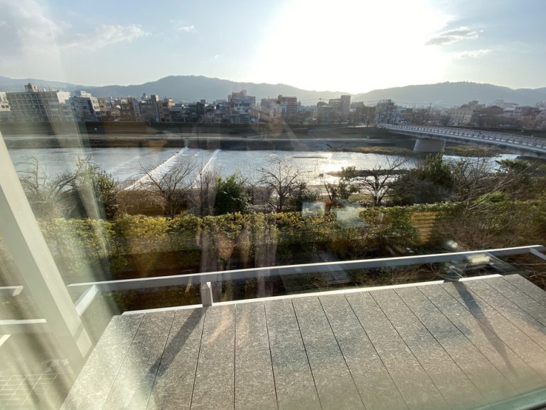 客室窓・バルコニー