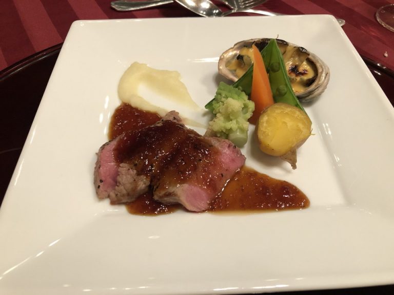 夕食 コース料理