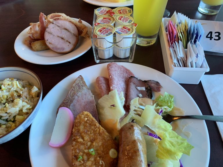 館内レストラン料理(バイキング形式)