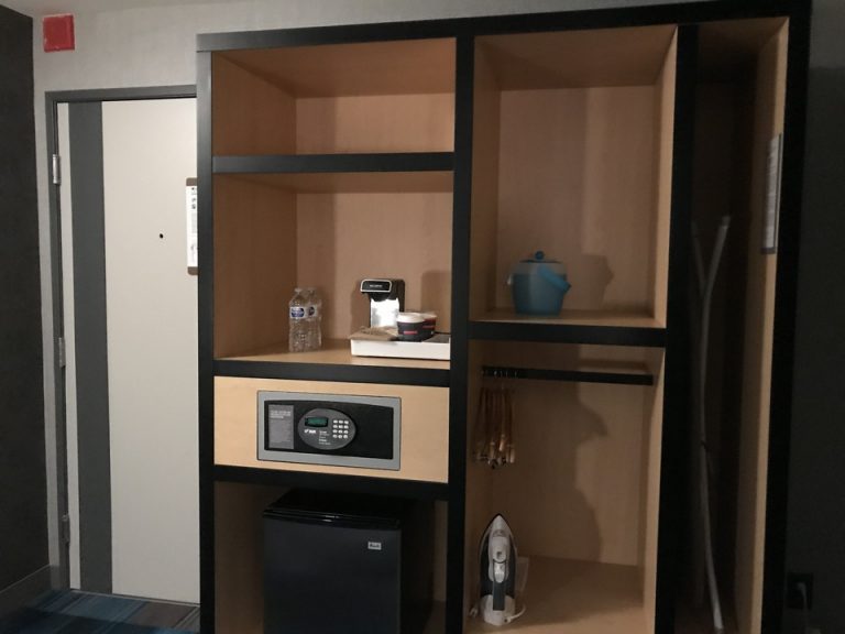 入り口入ってすぐ