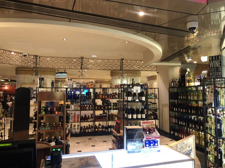 ホテルショップ 内観