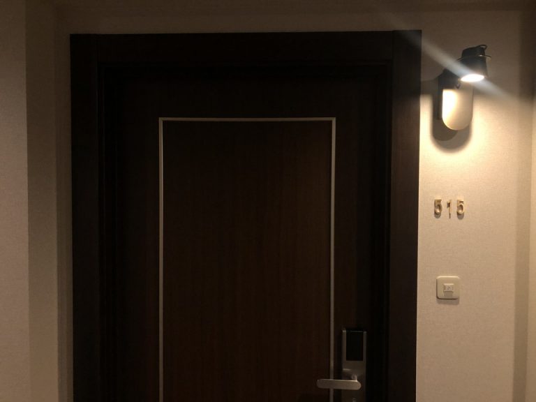 部屋入口