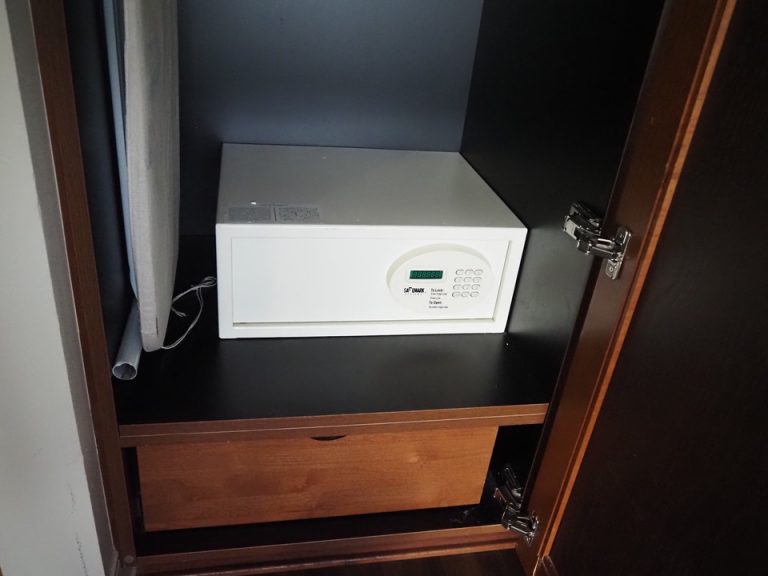 セーフティボックス(閉じた状態)