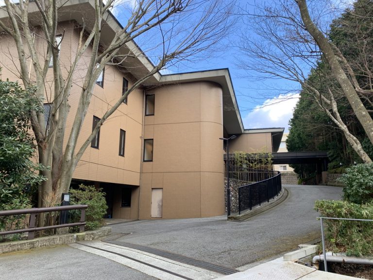 ホテル外観 建物全体