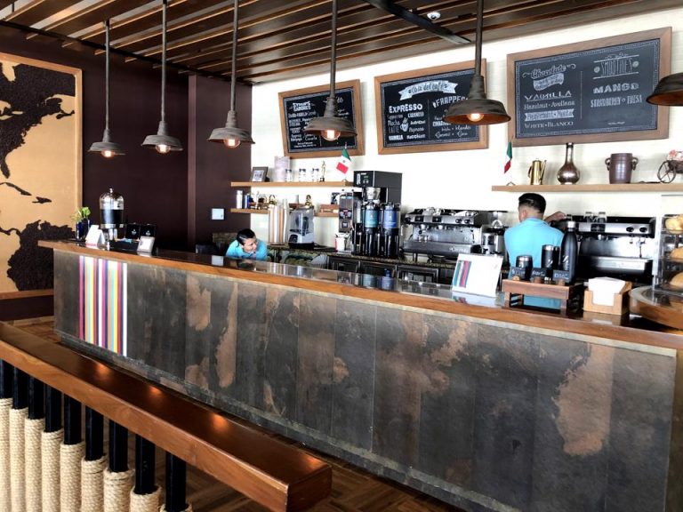 CASA DEL CAFÉ おいしいコーヒーが飲めます。