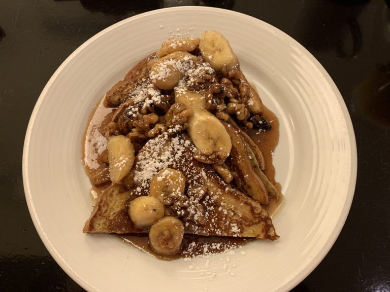 ホテル内レストラン朝食2