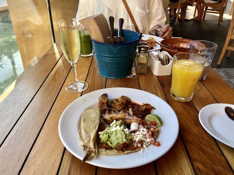 いろいろなメキシカン料理が食べられて、味もとても美味しかったです。