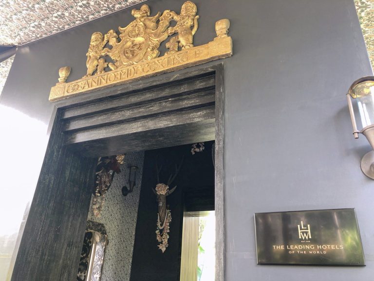 エントランス外観