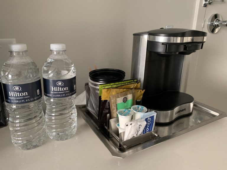 ミニバー・カフェコーナー