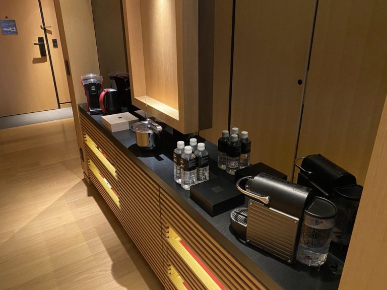 ミニバー・カフェコーナー