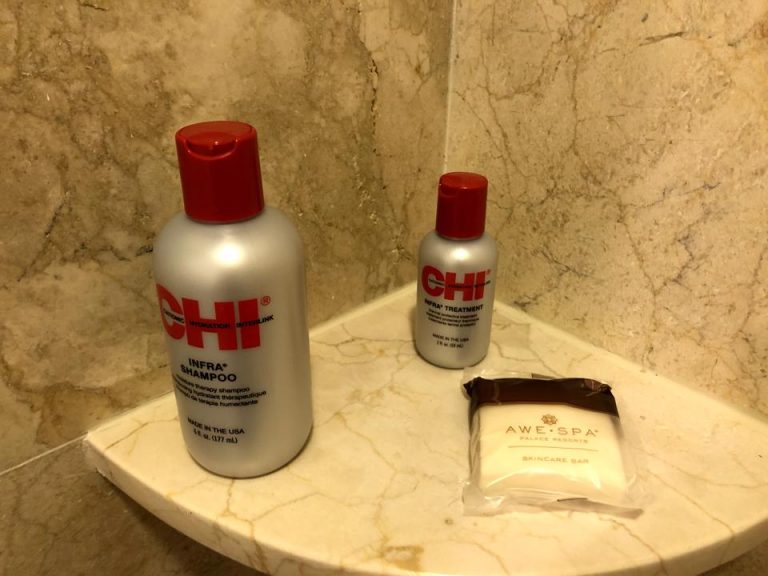 アメニティ。髪に良さそうなトリートメントでした。