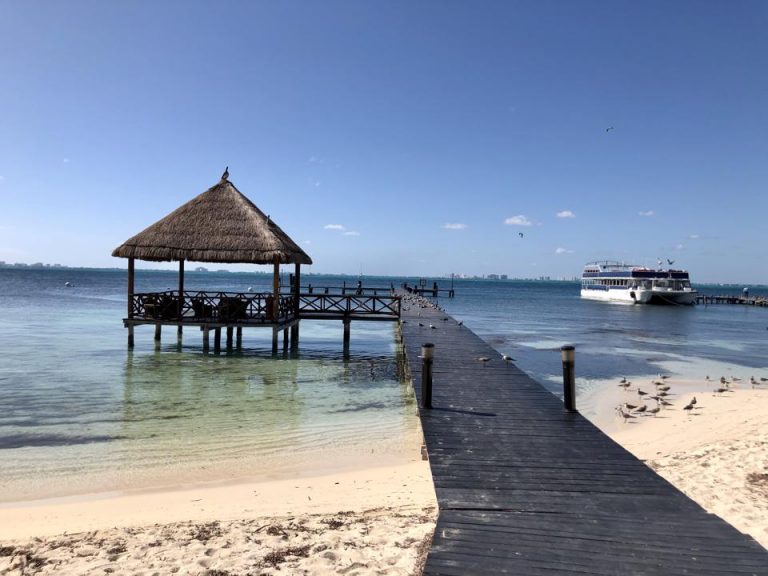 フォトジェニックなプライベートビーチ