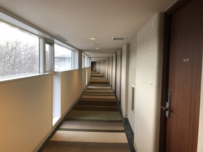 客室階廊下(3)