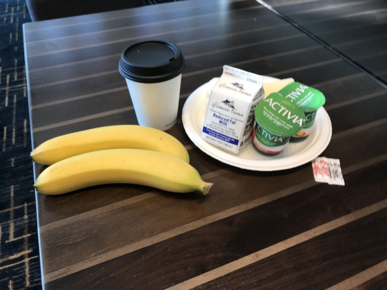 朝起きてジム前に腹ごしらえができました