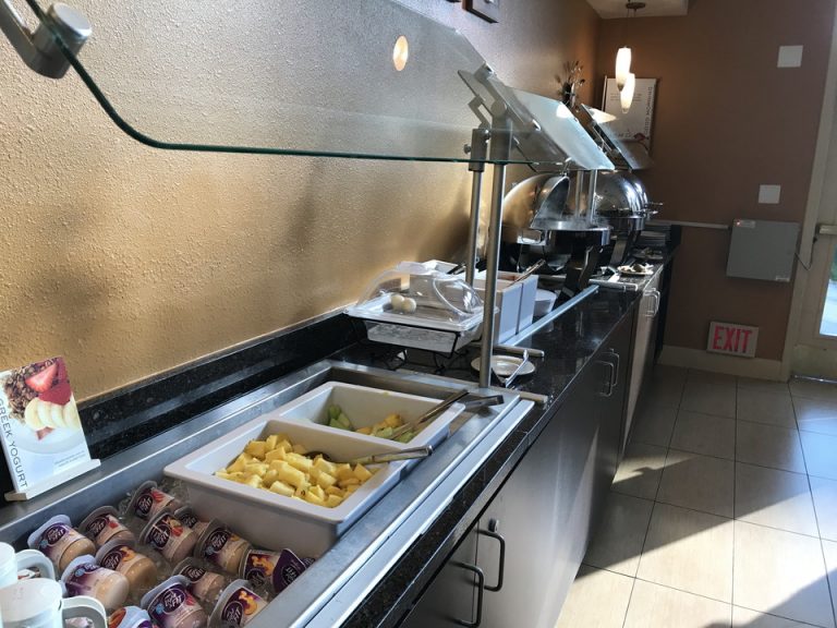 朝食コーナー(1)