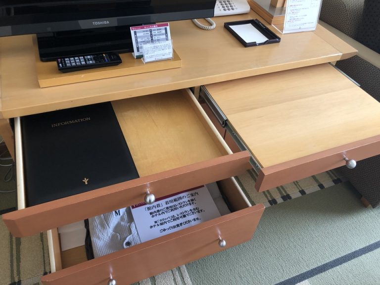 クローゼット(3)