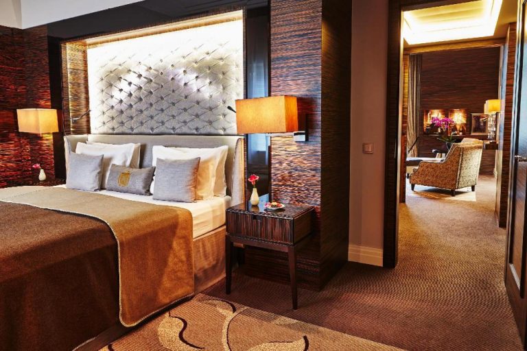 11169_17112014290059623110