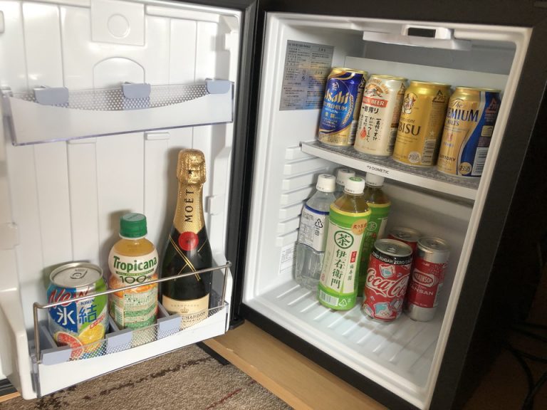冷蔵庫(3)