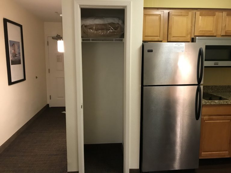 クローゼットスペースもありました