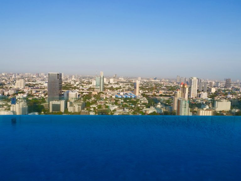 プールからの景色