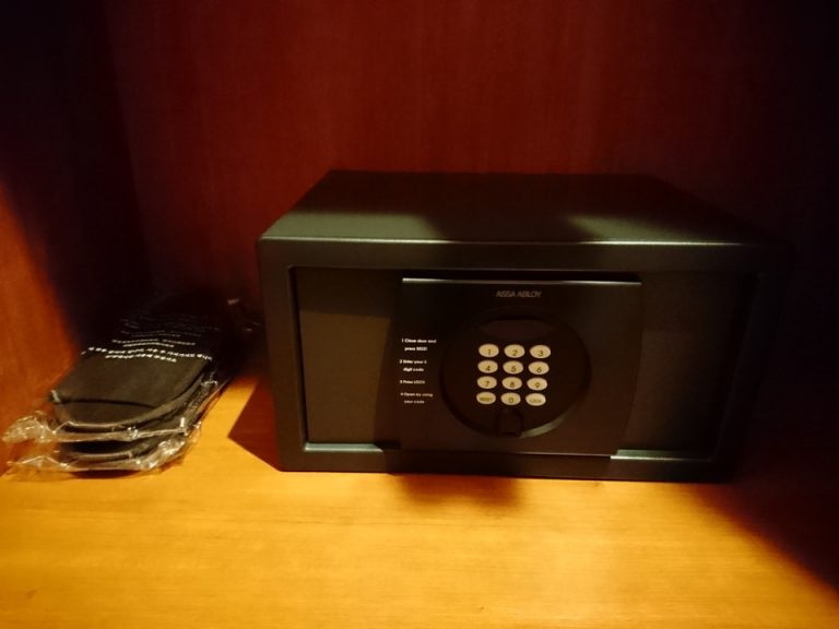 セーフティボックス(閉じた状態)