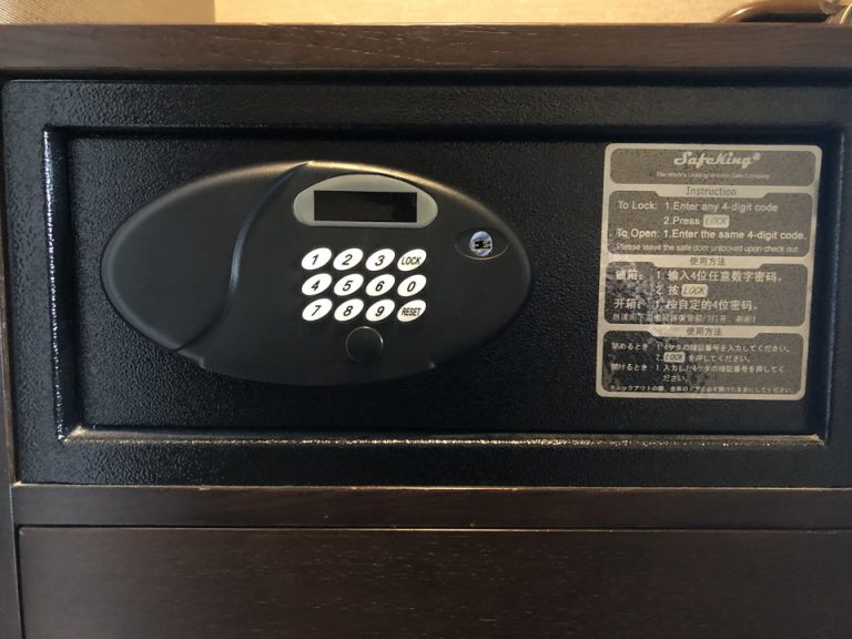 セーフティボックス閉じた状態