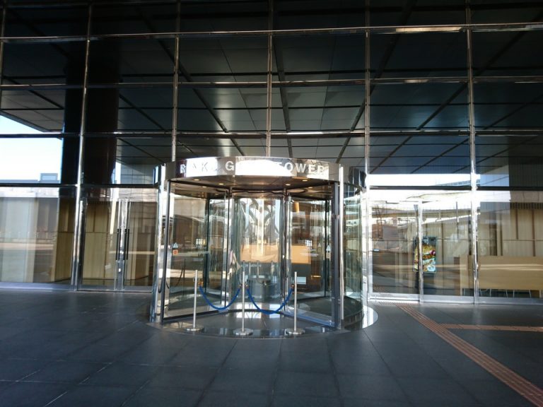 2階エントランス外観