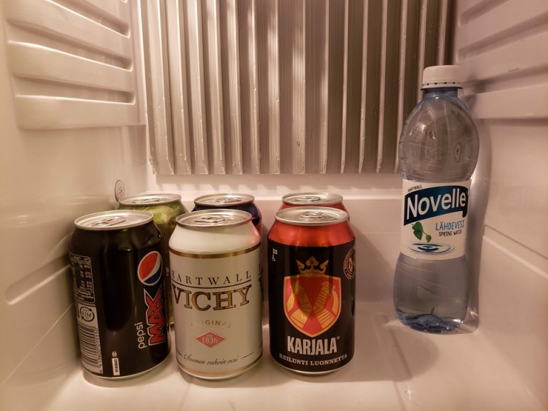 ミニバー・カフェコーナー3
