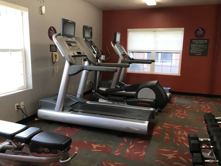 フィットネスセンター