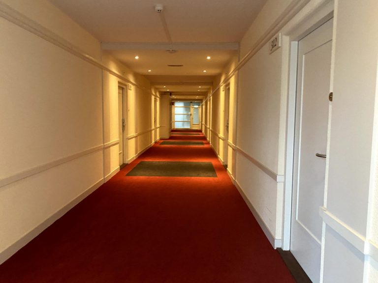 客室階廊下全体