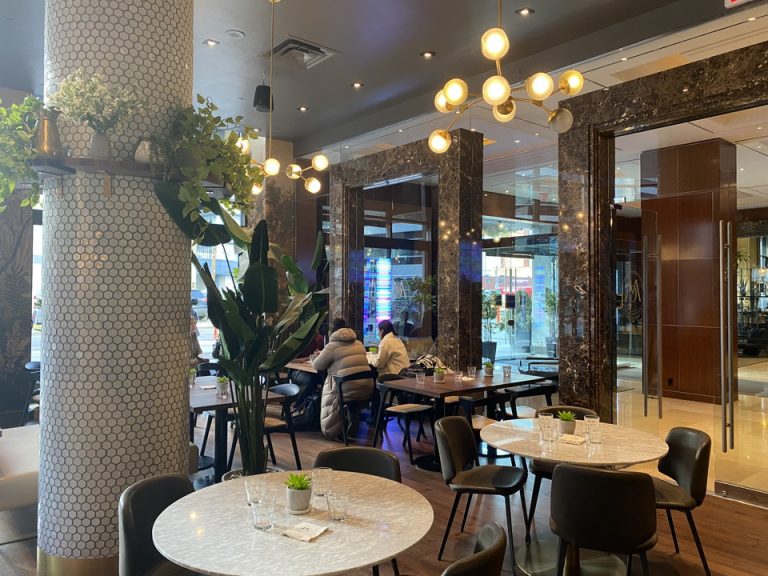 内観(カフェ)(1)