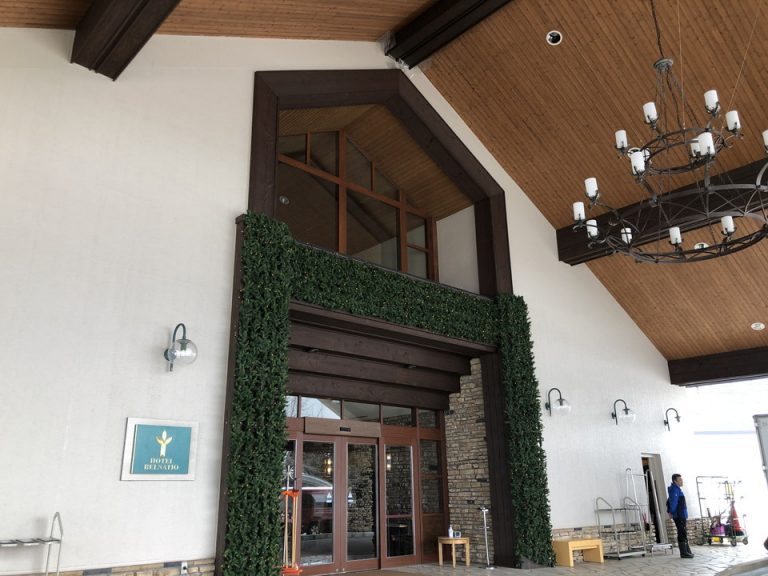 本館エントランス(9)