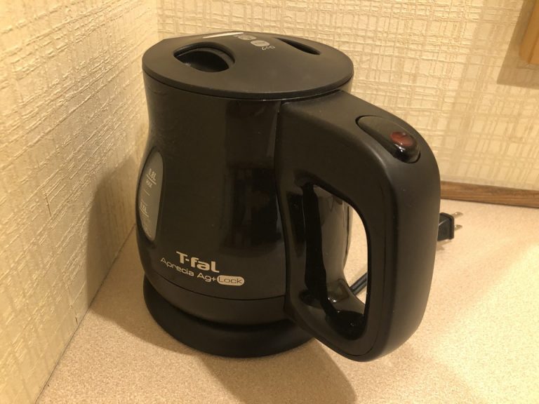 湯沸かしポット