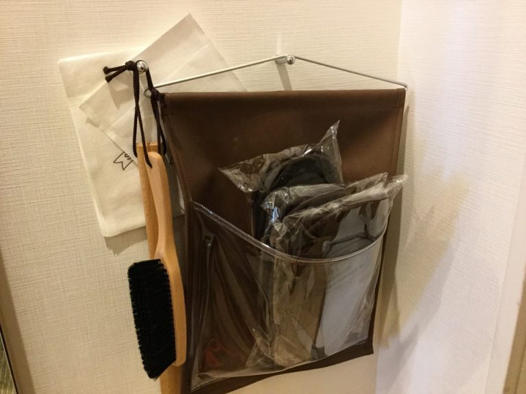 客室玄関横1携帯スリッパ靴用品など