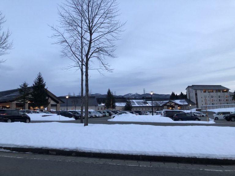 外観 左端本館 右端別館