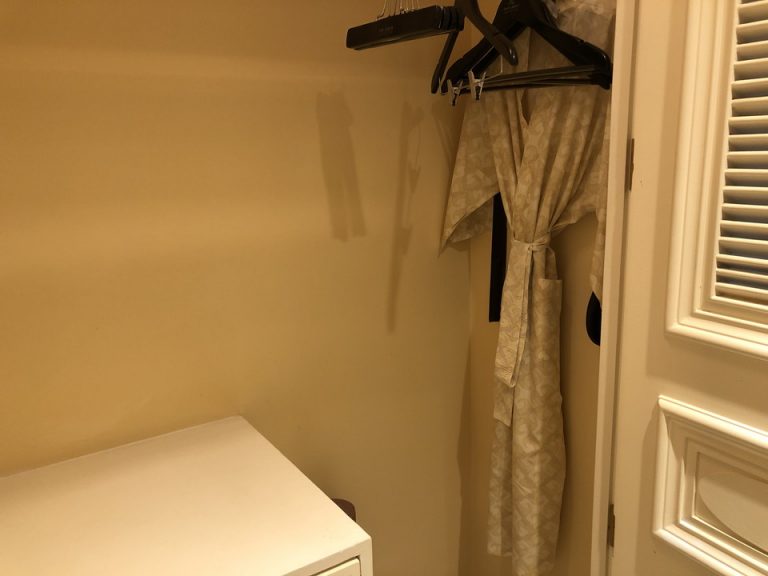 クローゼット中