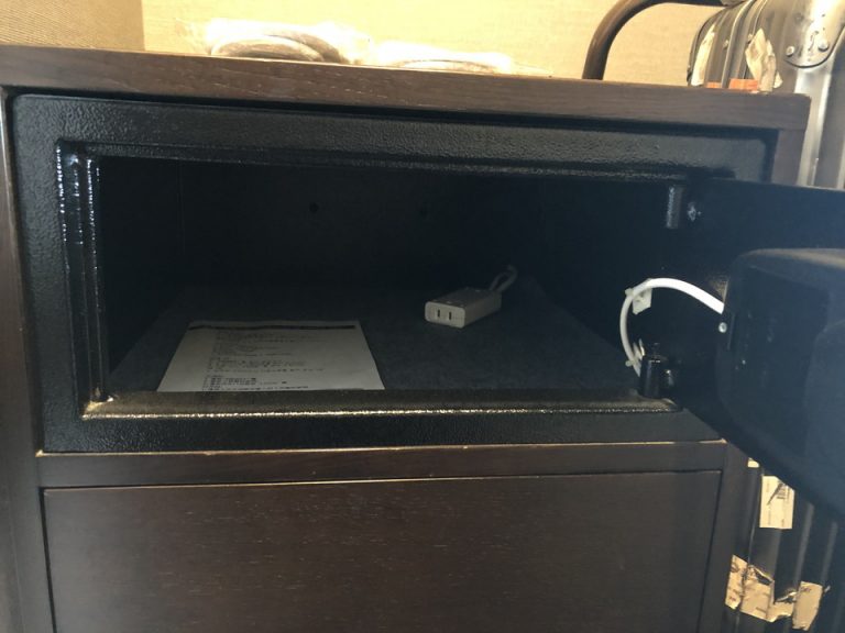 セーフティボックス開けた状態