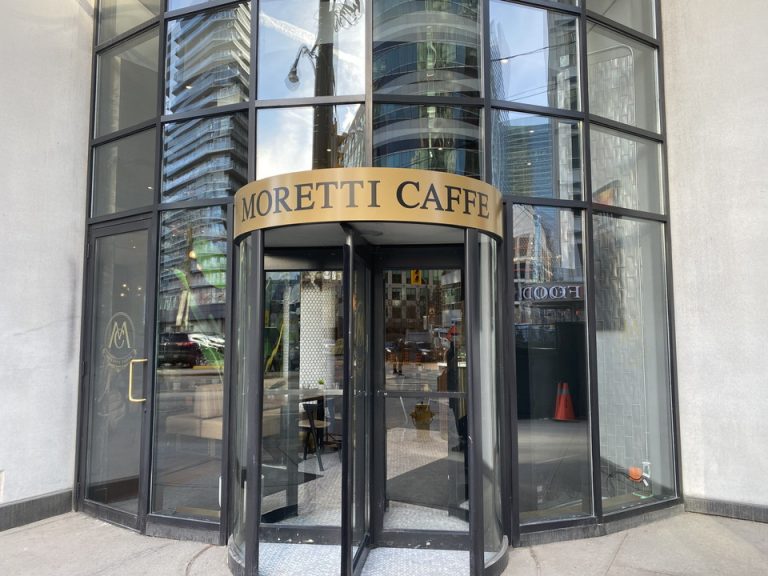 カフェ外観(入口)