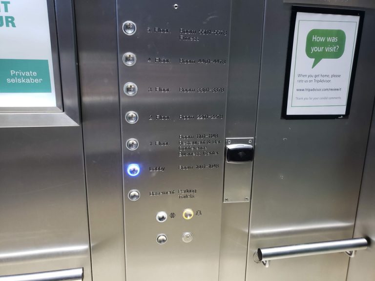 エレベーター階数ボタン